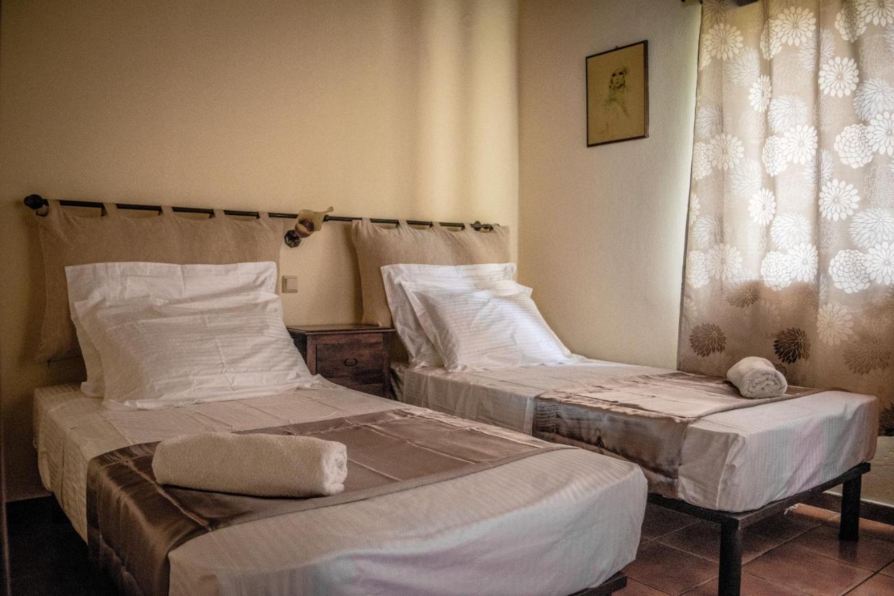 Niriides Villas Old Listing ヘルソニソス エクステリア 写真