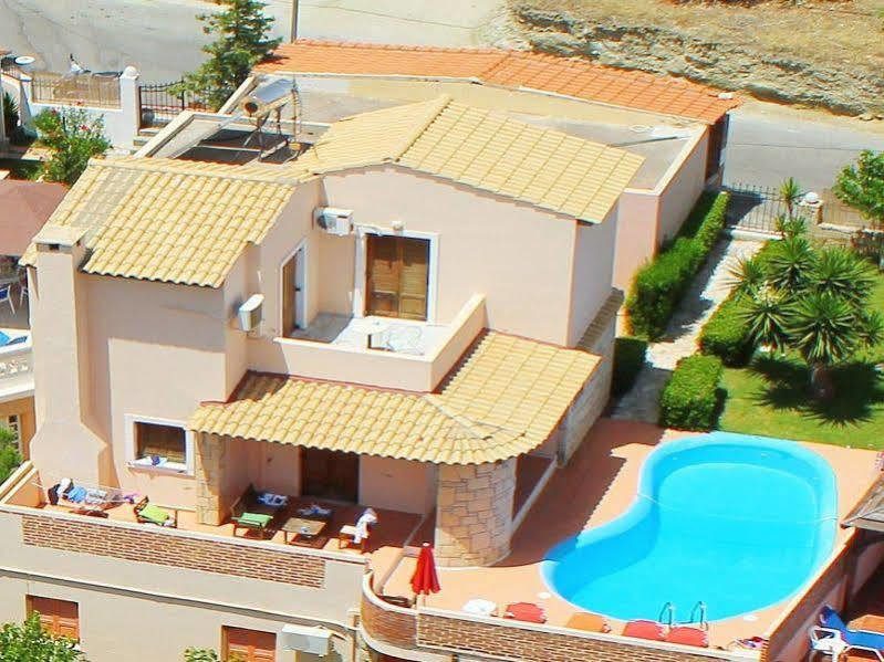 Niriides Villas Old Listing ヘルソニソス エクステリア 写真
