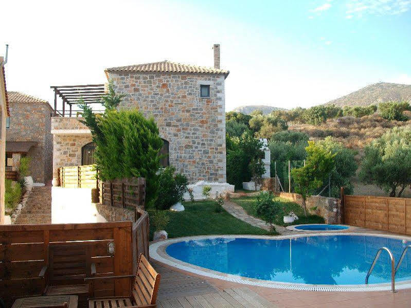 Niriides Villas Old Listing ヘルソニソス エクステリア 写真